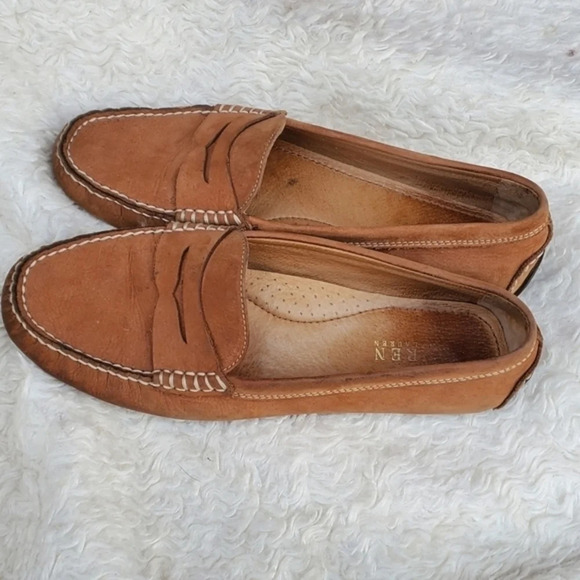 Lauren Ralph Lauren driving Mocs 9.5 - Picture 2 of 8